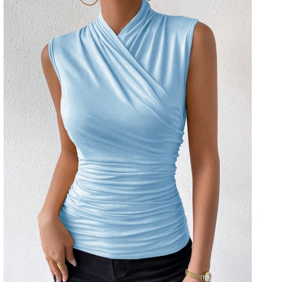 Solid Ruched Sleeveless Fitted Top - Picture 6 of 7
